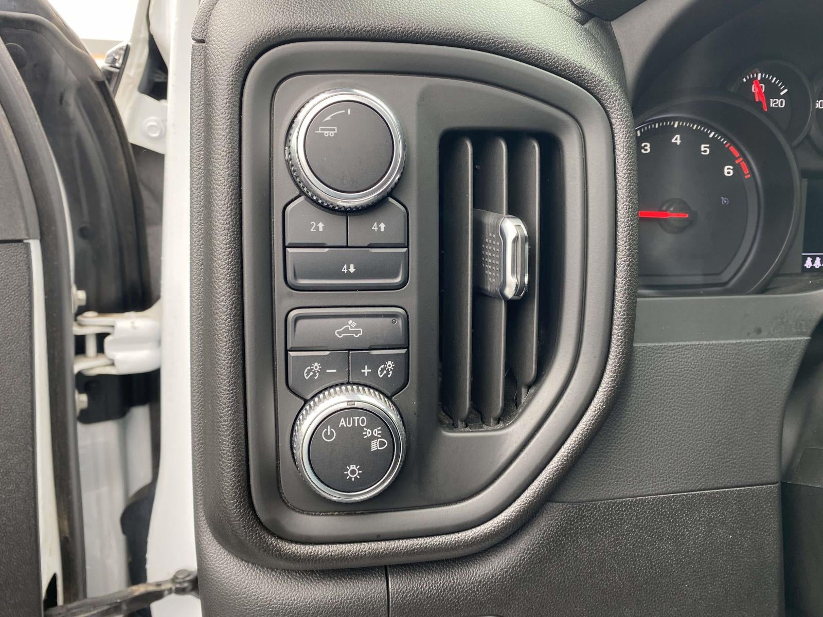 2024 GMC Sierra 2500HD Pro