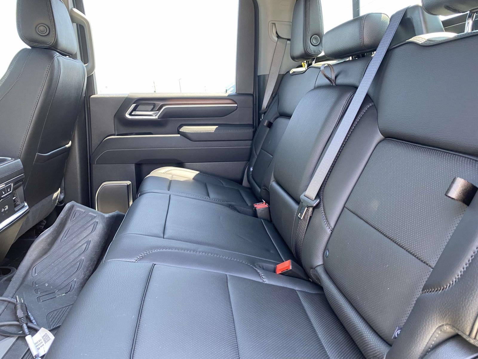 2025 GMC Sierra 2500HD Denali