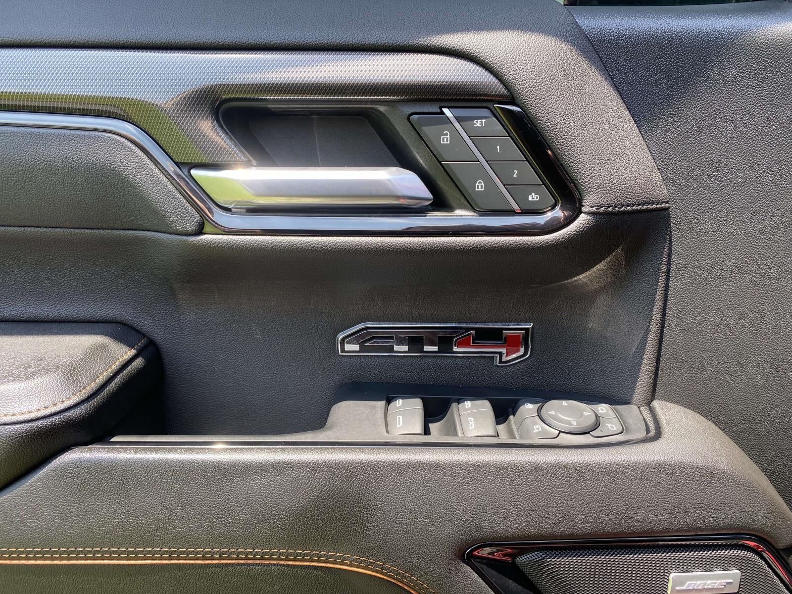 2023 GMC Sierra 1500 AT4