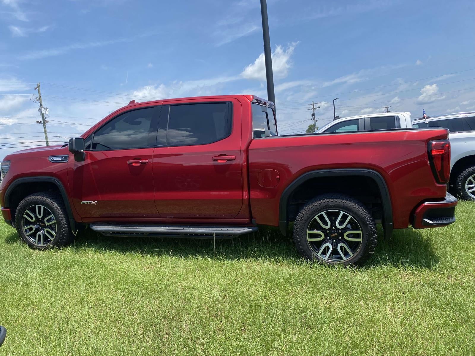 2023 GMC Sierra 1500 AT4
