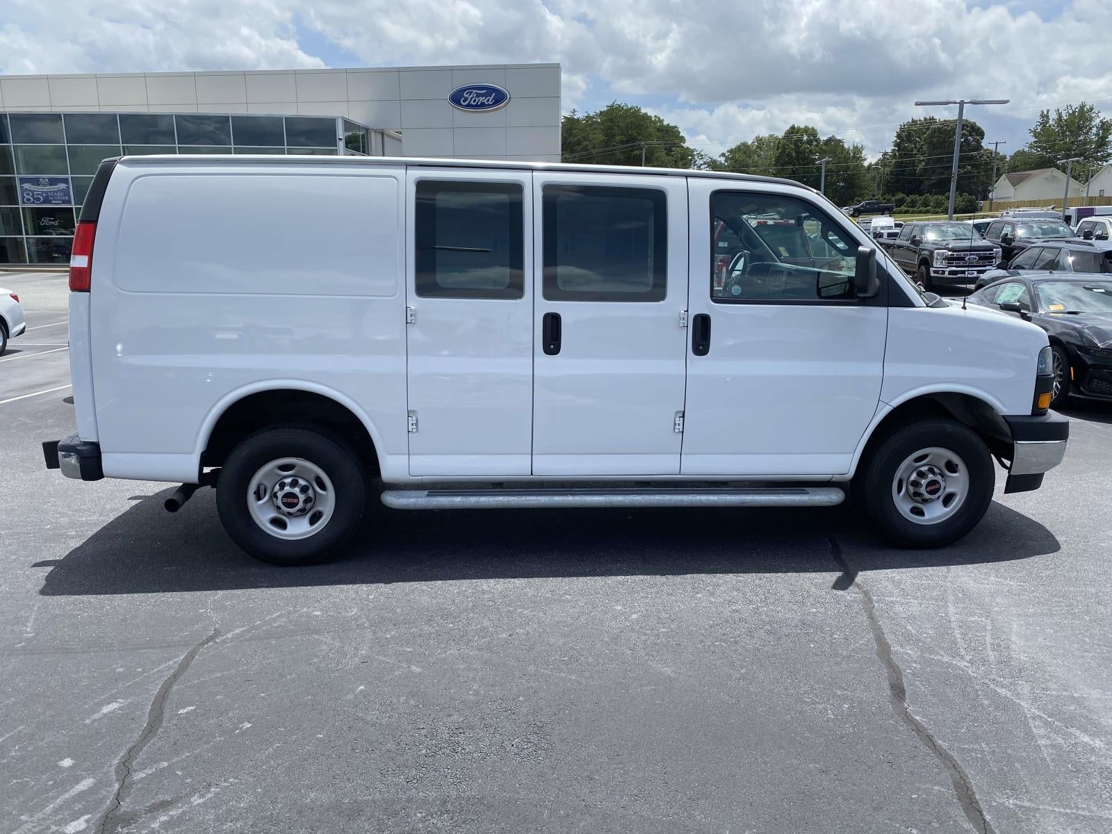 2024 GMC Savana 2500 Work Van