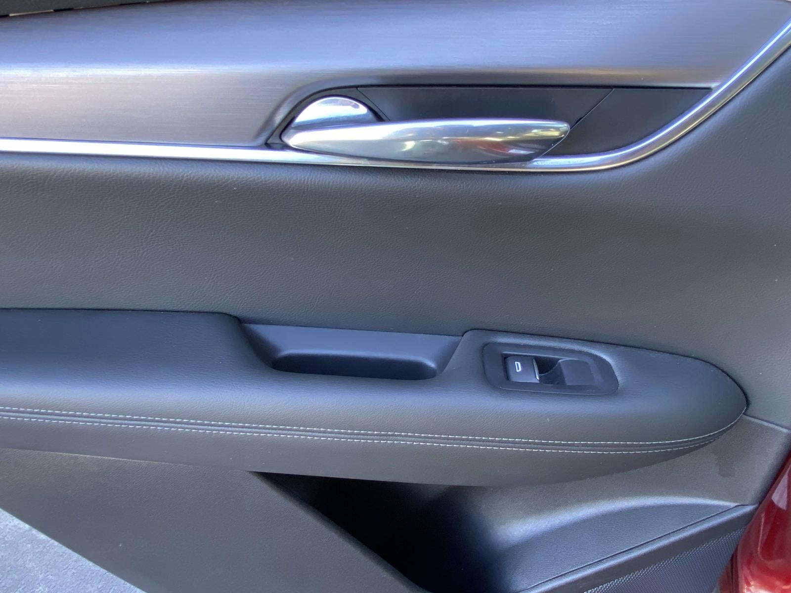 2023 Cadillac XT6 Luxury