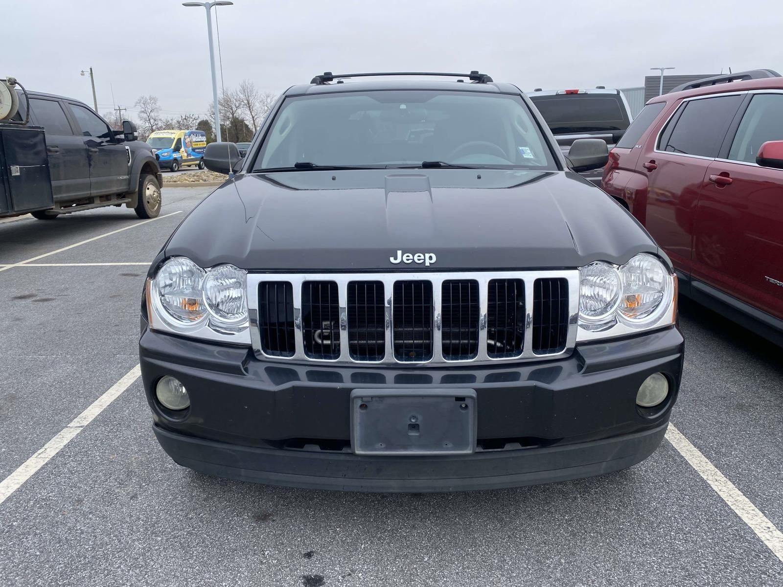 Used 2005 Jeep Grand Cherokee Laredo with VIN 1J4GS48K55C525724 for sale in Greer, SC