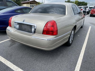 2006 Lincoln Town Car Designer