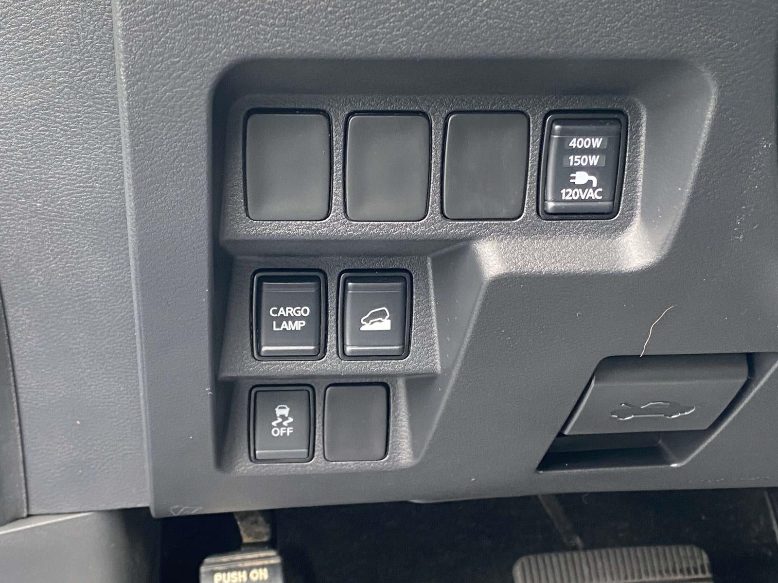 2024 Nissan Frontier SL