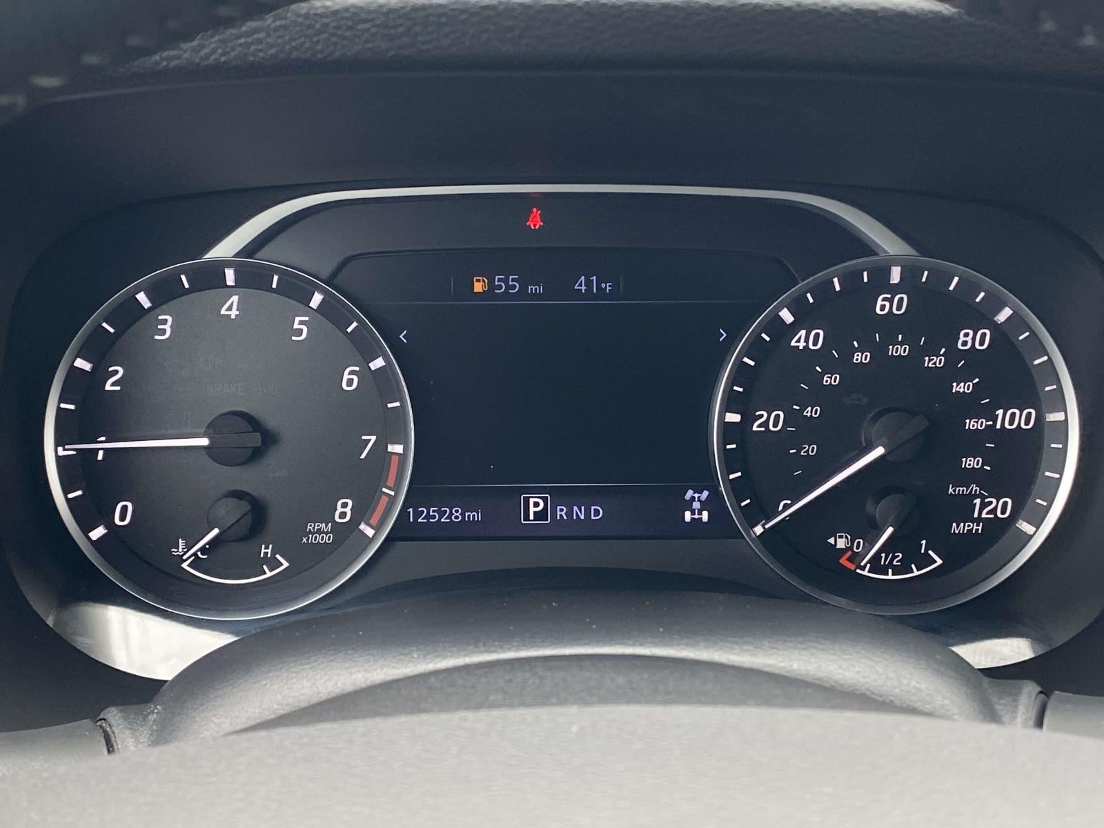 2024 Nissan Frontier SL