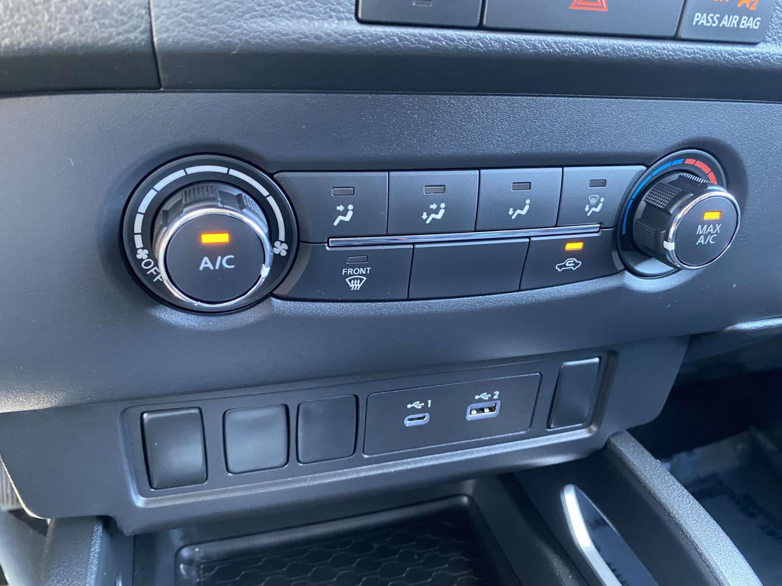 2023 Nissan Frontier SV