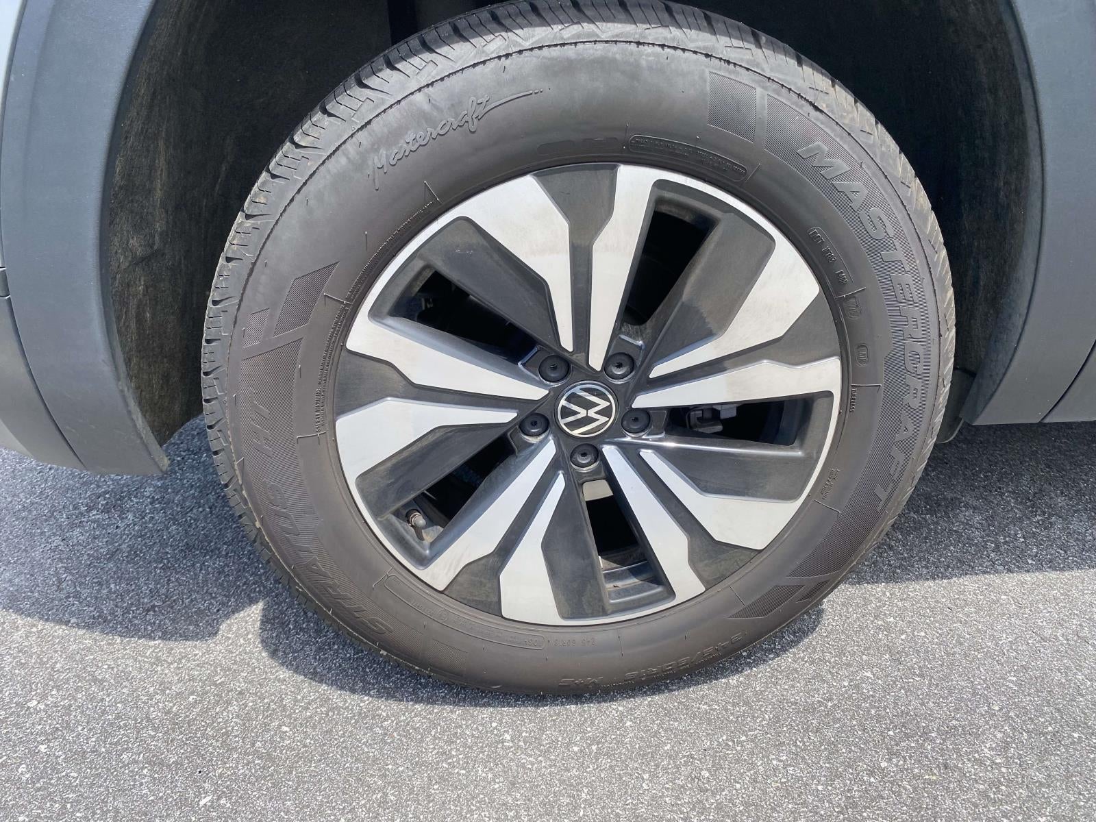 2024 Volkswagen Atlas Cross Sport 2.0T SE