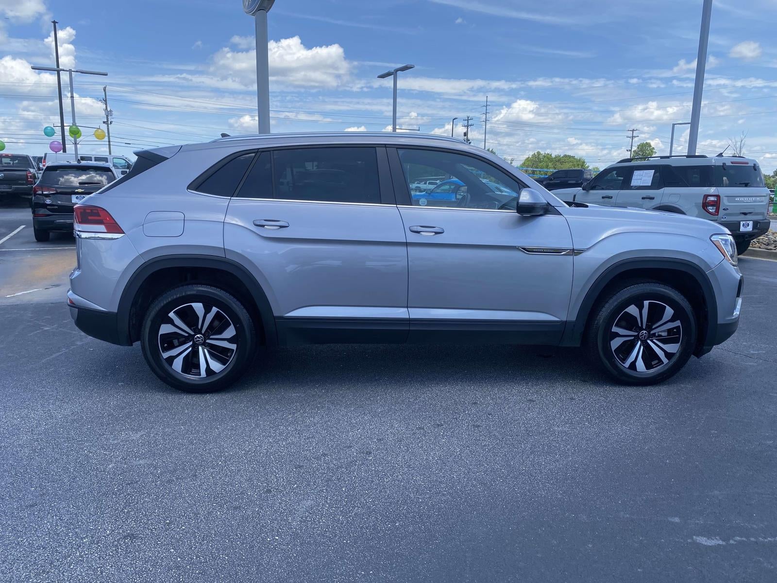 2024 Volkswagen Atlas Cross Sport 2.0T SE
