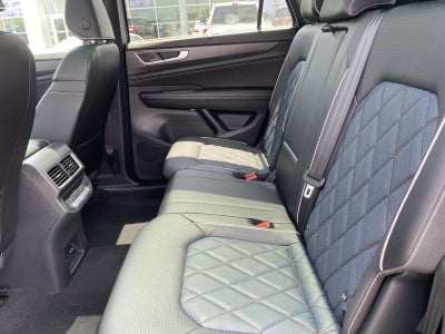2024 Volkswagen Atlas Cross Sport 2.0T SEL Premium R-Line