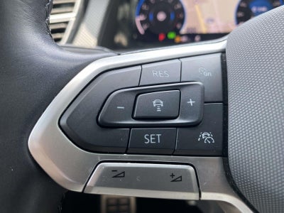2024 Volkswagen Atlas Cross Sport 2.0T SEL Premium R-Line