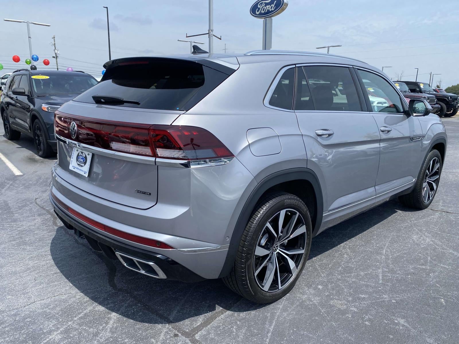 2024 Volkswagen Atlas Cross Sport 2.0T SEL Premium R-Line