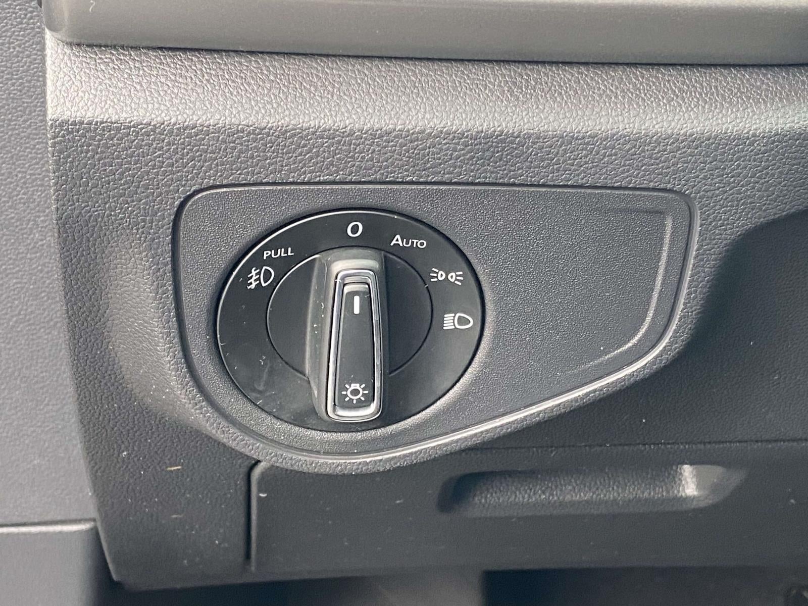 2018 Volkswagen Atlas 3.6L V6 SE w/Technology