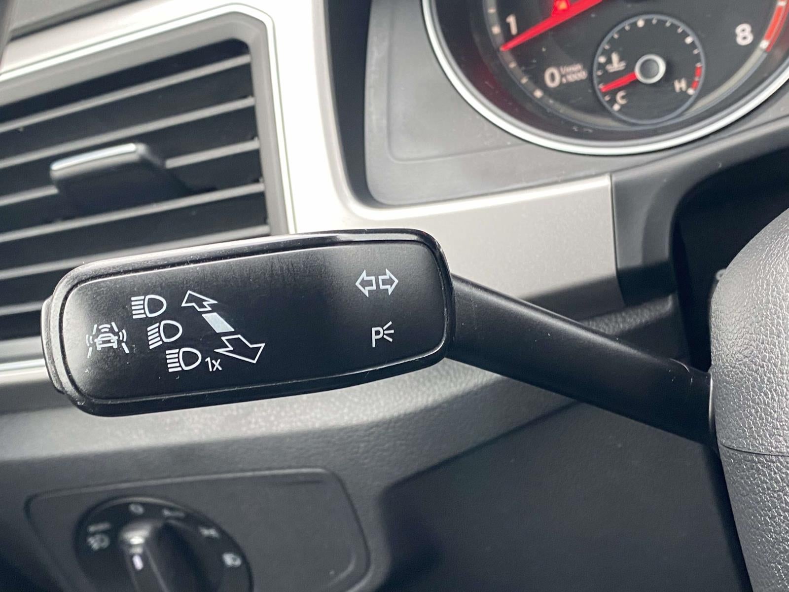 2018 Volkswagen Atlas 3.6L V6 SE w/Technology