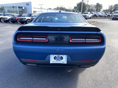 2022 Dodge Challenger SXT