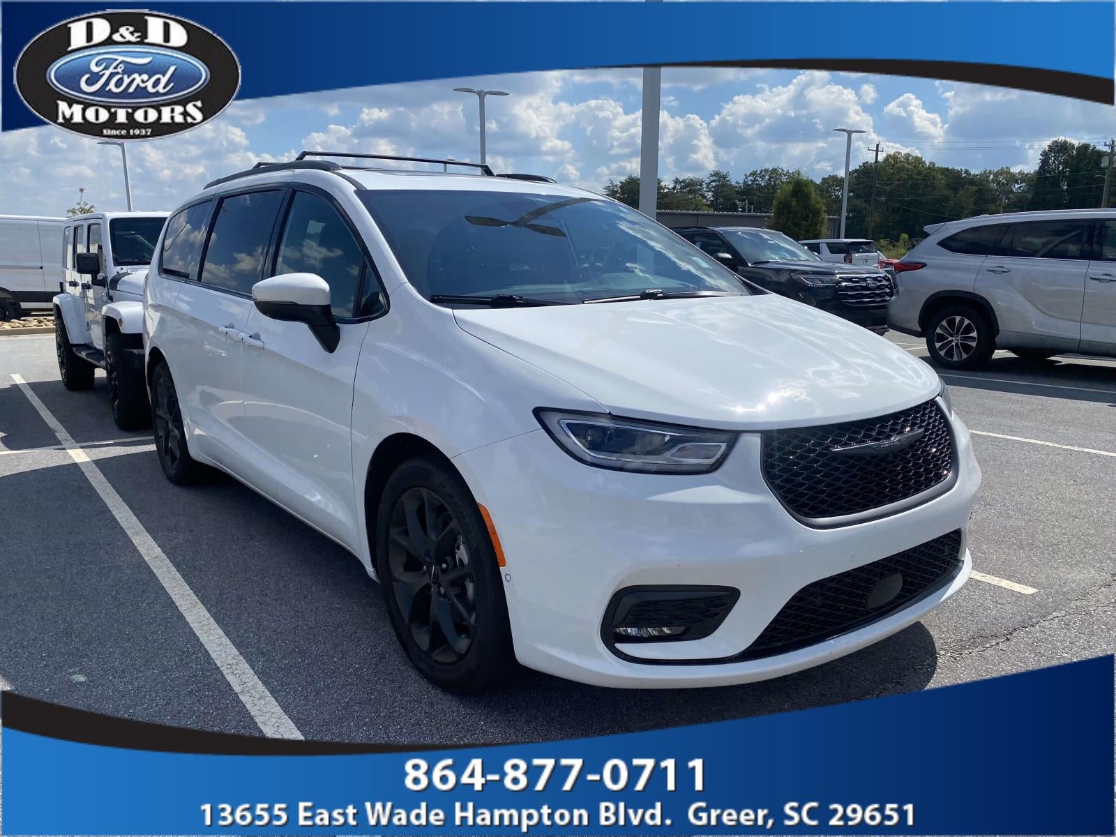 2023 Chrysler Pacifica Touring L