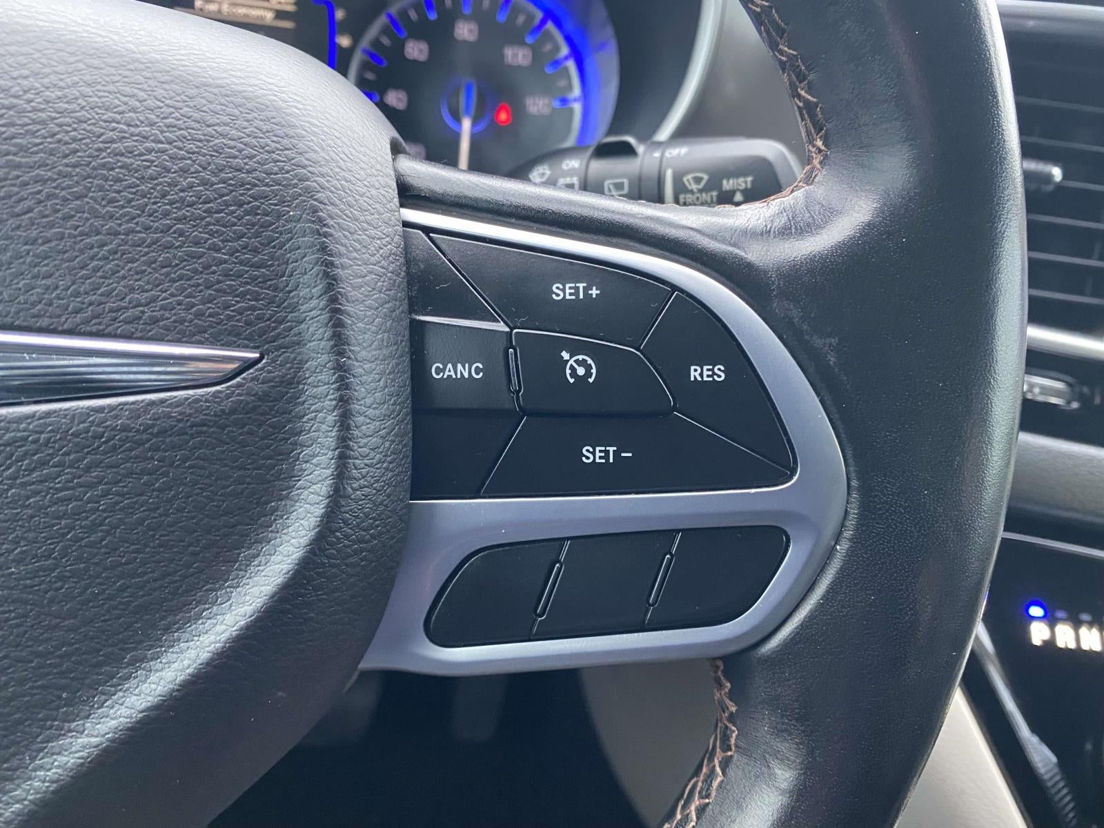 2020 Chrysler Pacifica Touring L