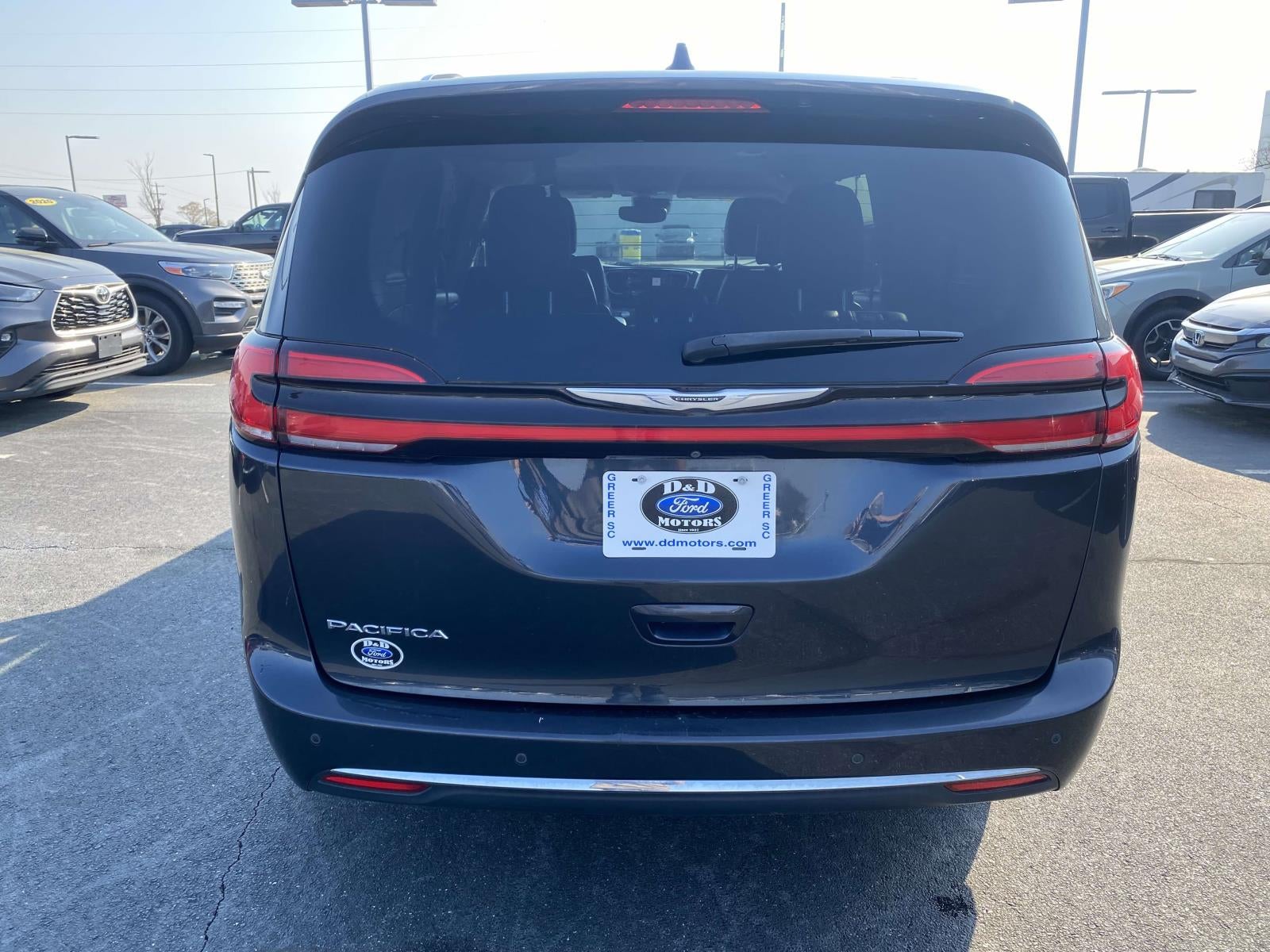 2021 Chrysler Pacifica Touring L