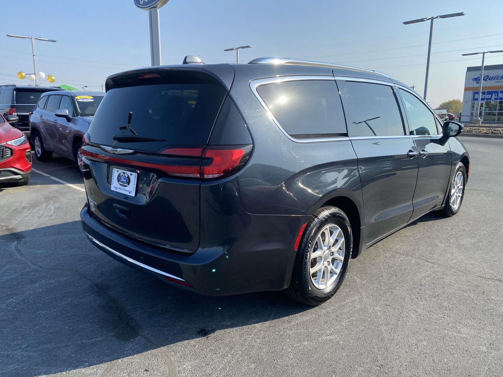 2021 Chrysler Pacifica Touring L