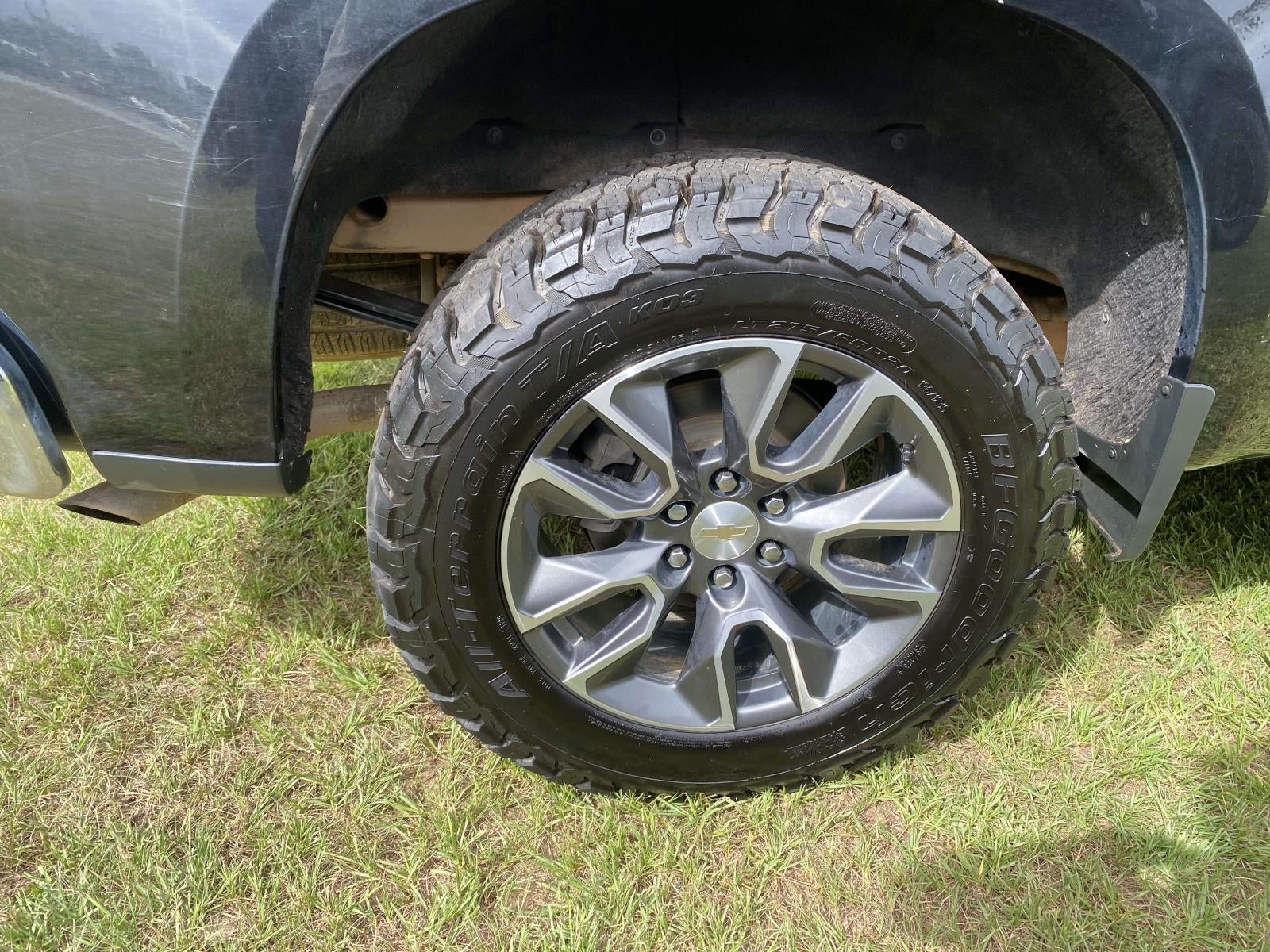 2023 Chevrolet Silverado 1500 LT LT1