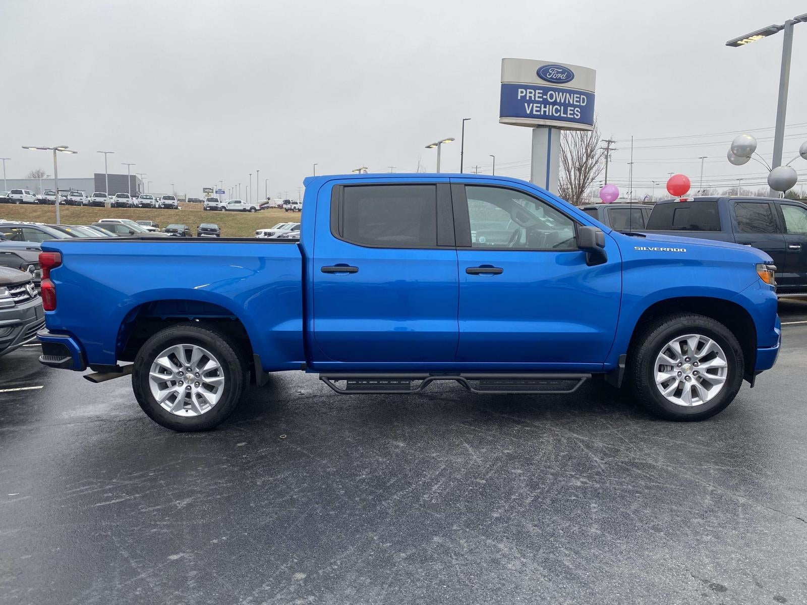 2024 Chevrolet Silverado 1500 Custom