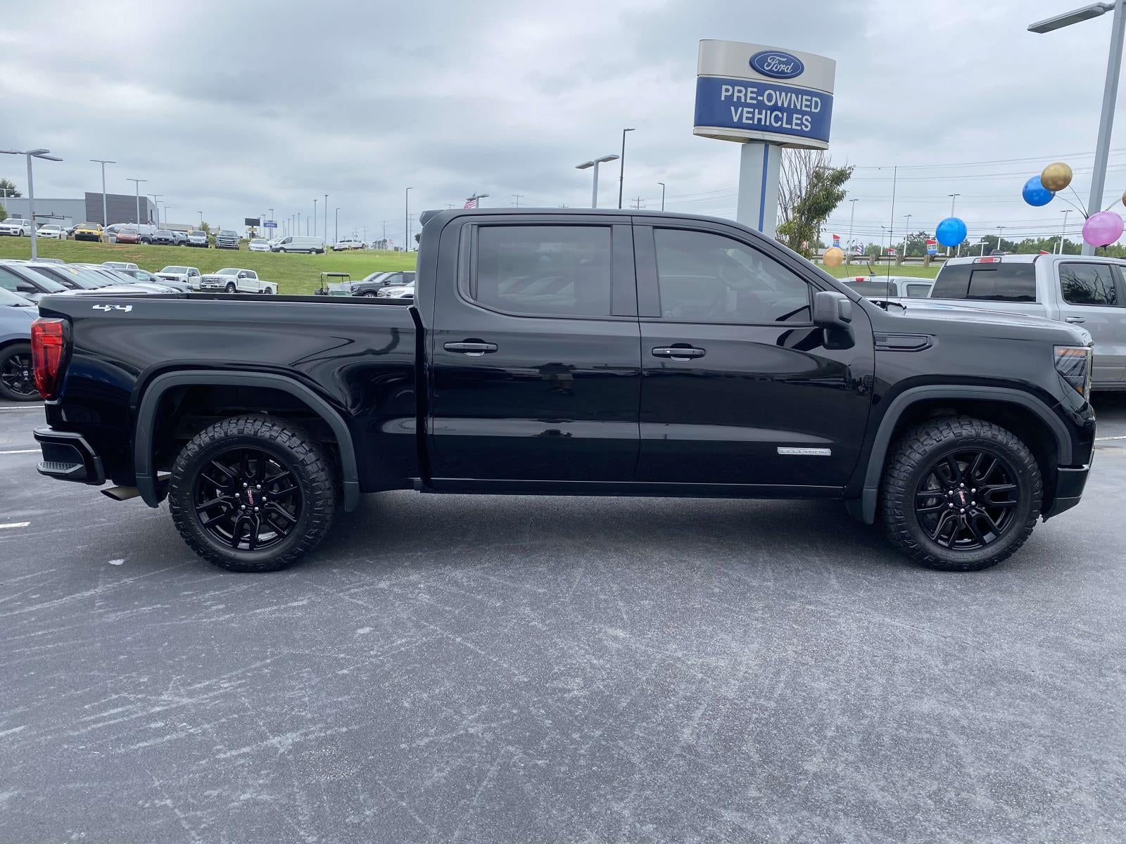 2023 GMC Sierra 1500 Elevation