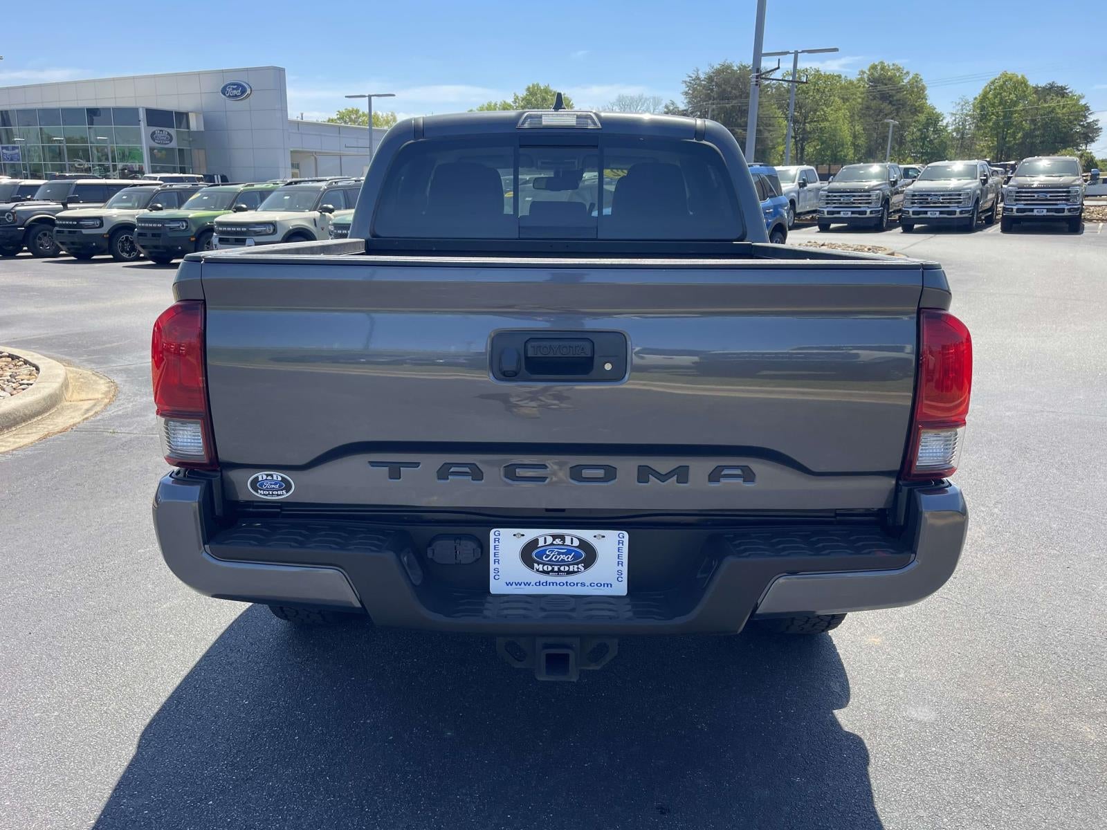 2022 Toyota Tacoma SR5 V6