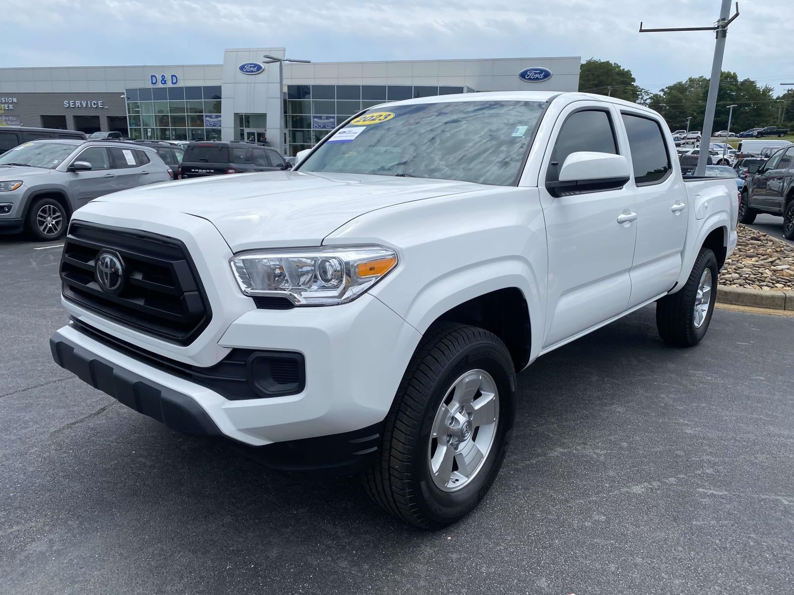 2023 Toyota Tacoma SR V6