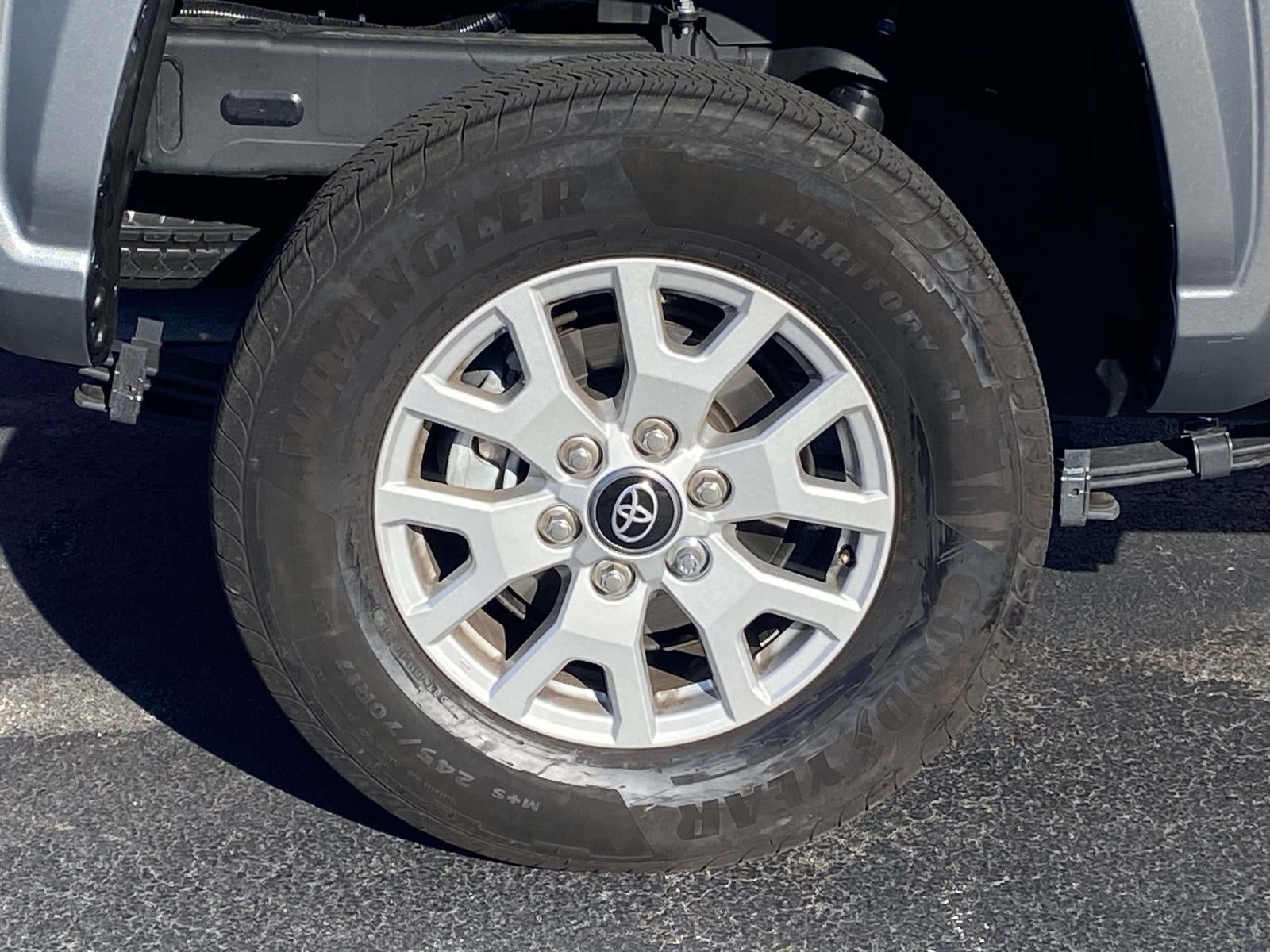 2025 Toyota Tacoma SR