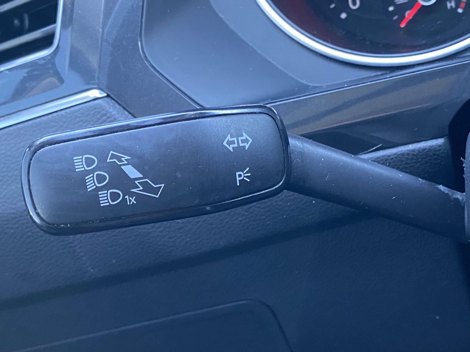 2019 Volkswagen Tiguan 2.0T SE