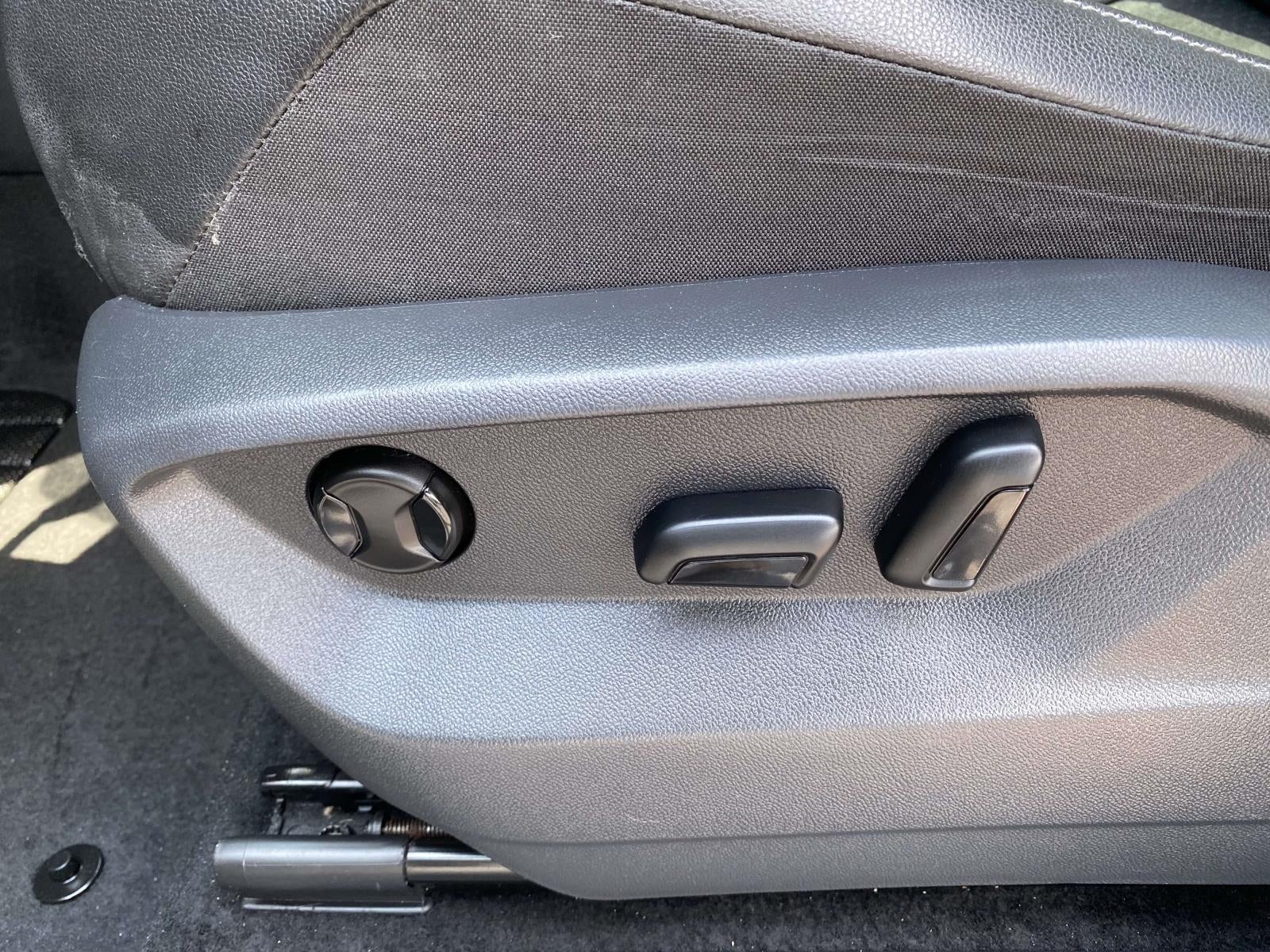 2020 Volkswagen Tiguan 2.0T SEL