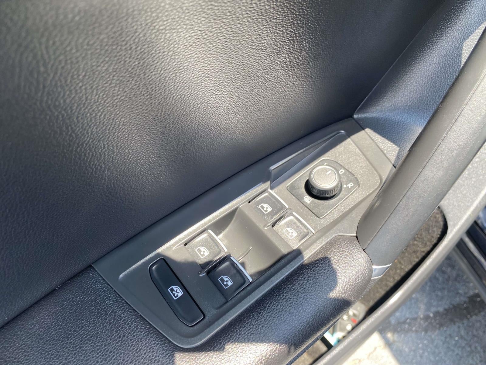 2020 Volkswagen Tiguan 2.0T SEL