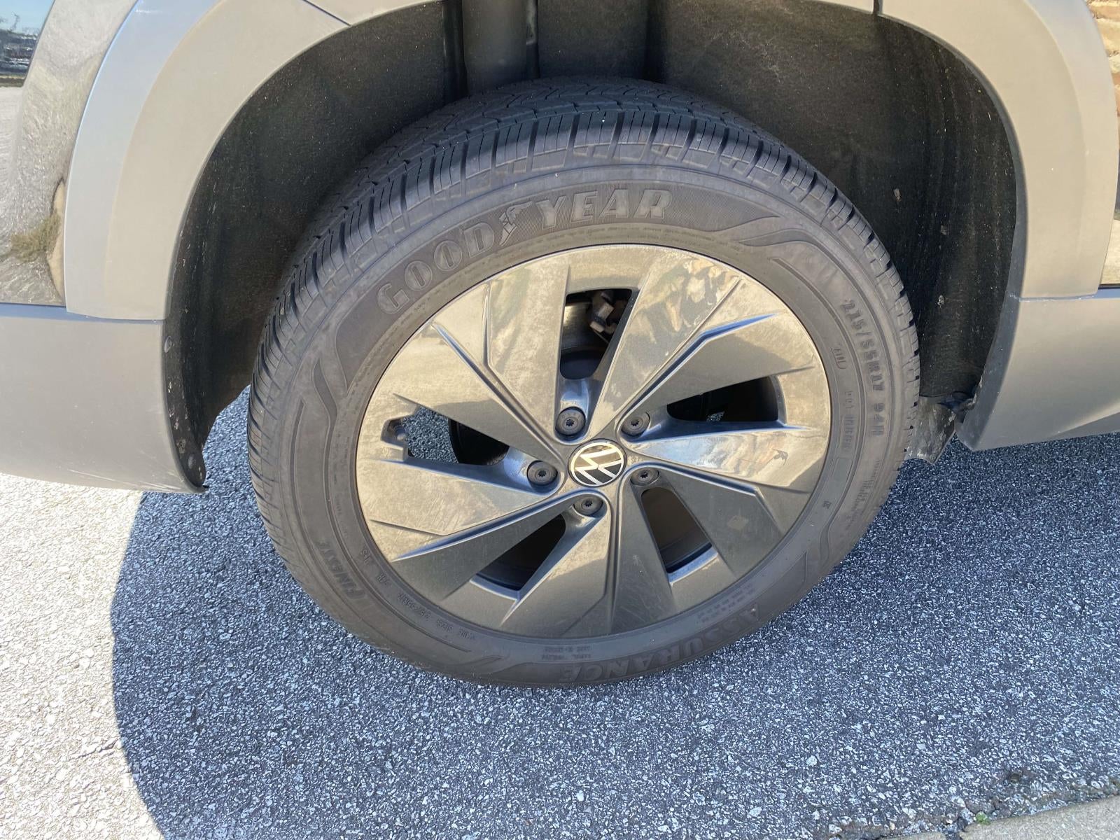 2025 Volkswagen Taos 1.5T S