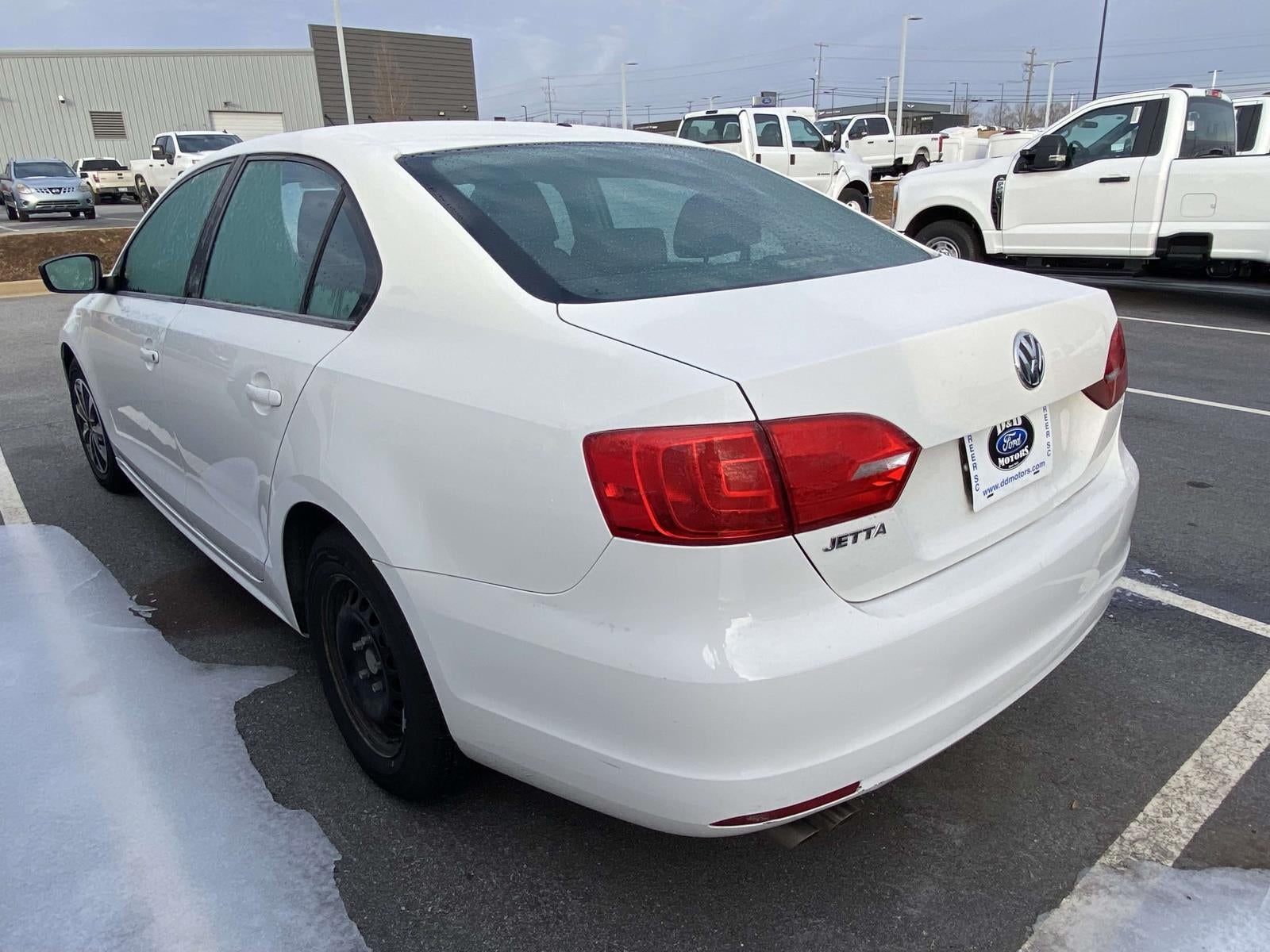 2013 Volkswagen Jetta 2.0L Base 2.0