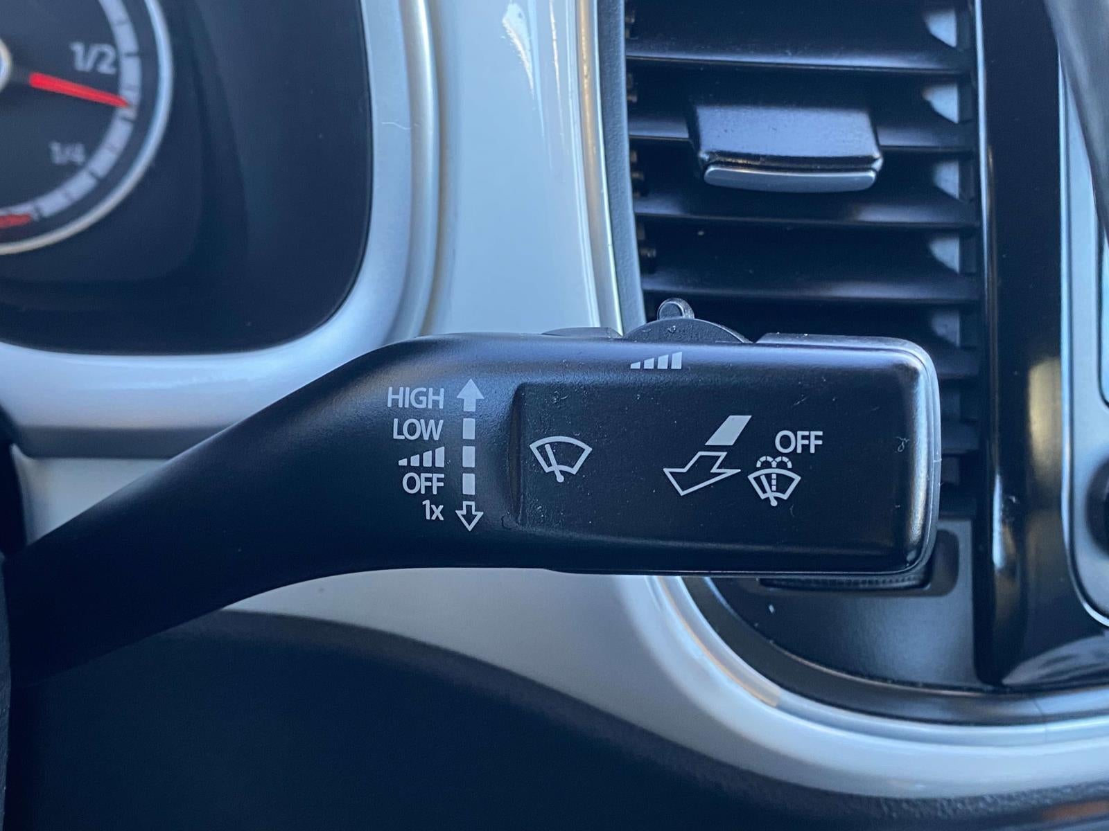 2014 Volkswagen Beetle 1.8T