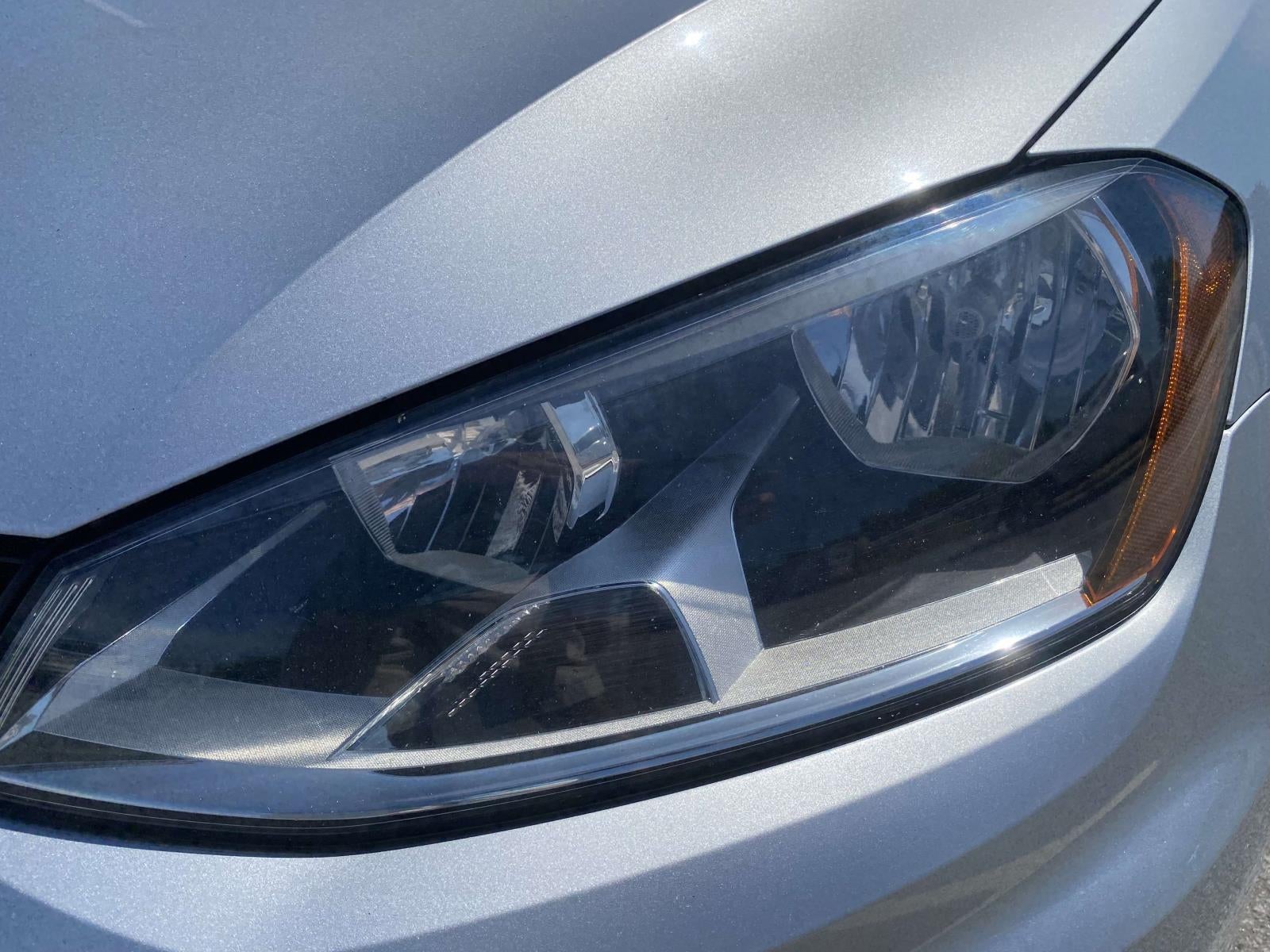 2016 Volkswagen Golf GTI S