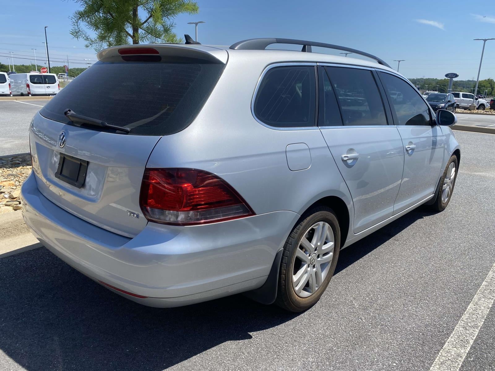 2011 Volkswagen Jetta SportWagen 2.0L TDI