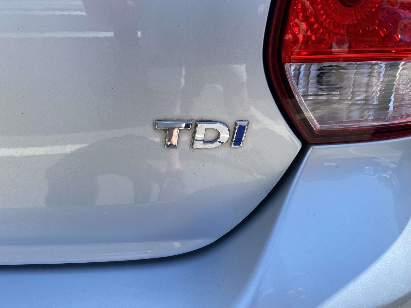 2011 Volkswagen Jetta SportWagen 2.0L TDI
