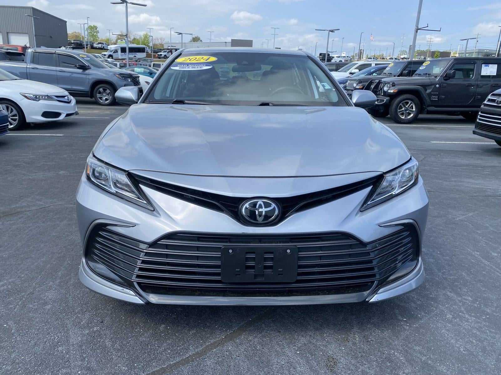 2024 Toyota Camry LE