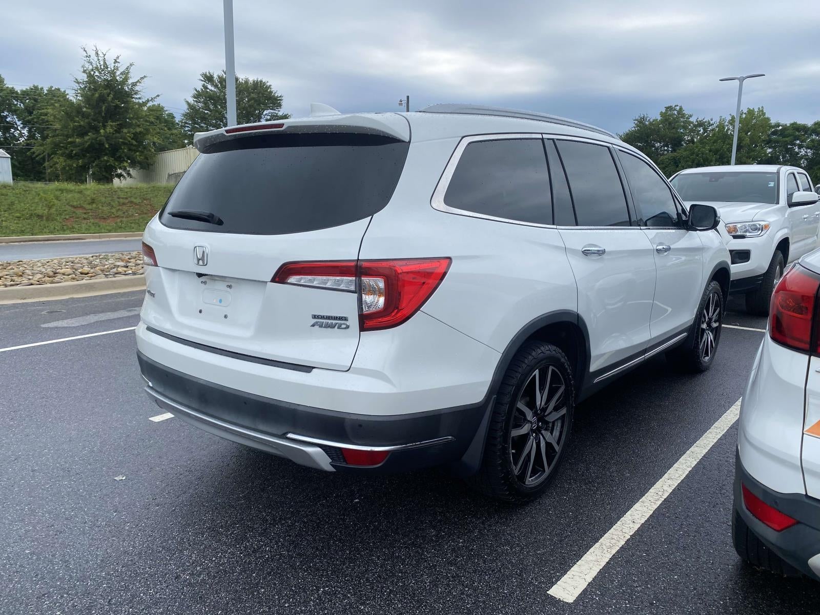 2022 Honda Pilot Touring 7 Passenger