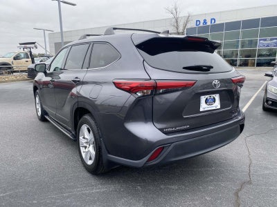 2022 Toyota Highlander LE