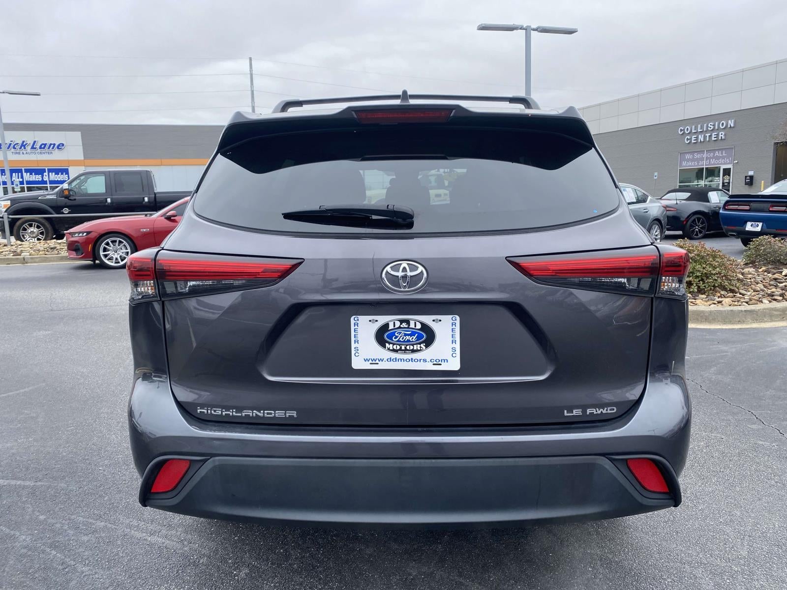 2022 Toyota Highlander LE