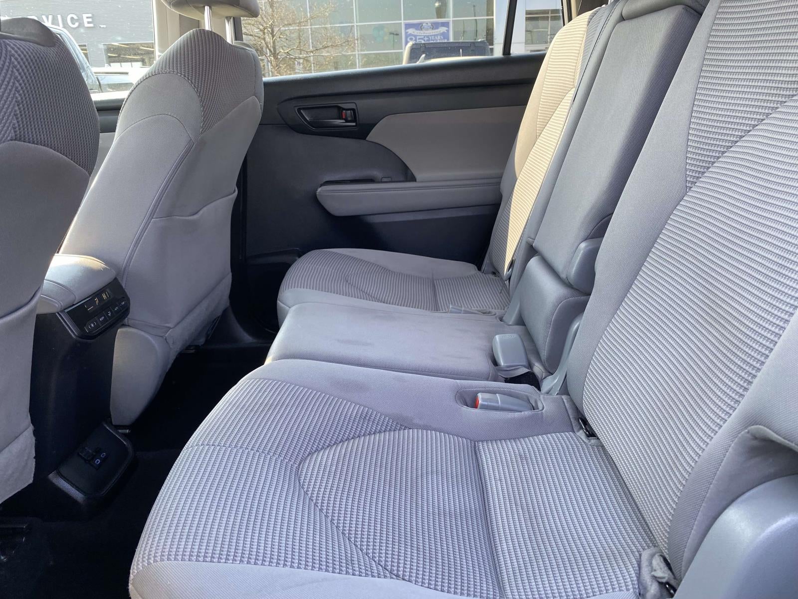 2022 Toyota Highlander L