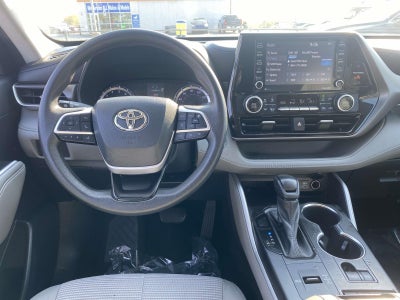 2022 Toyota Highlander L