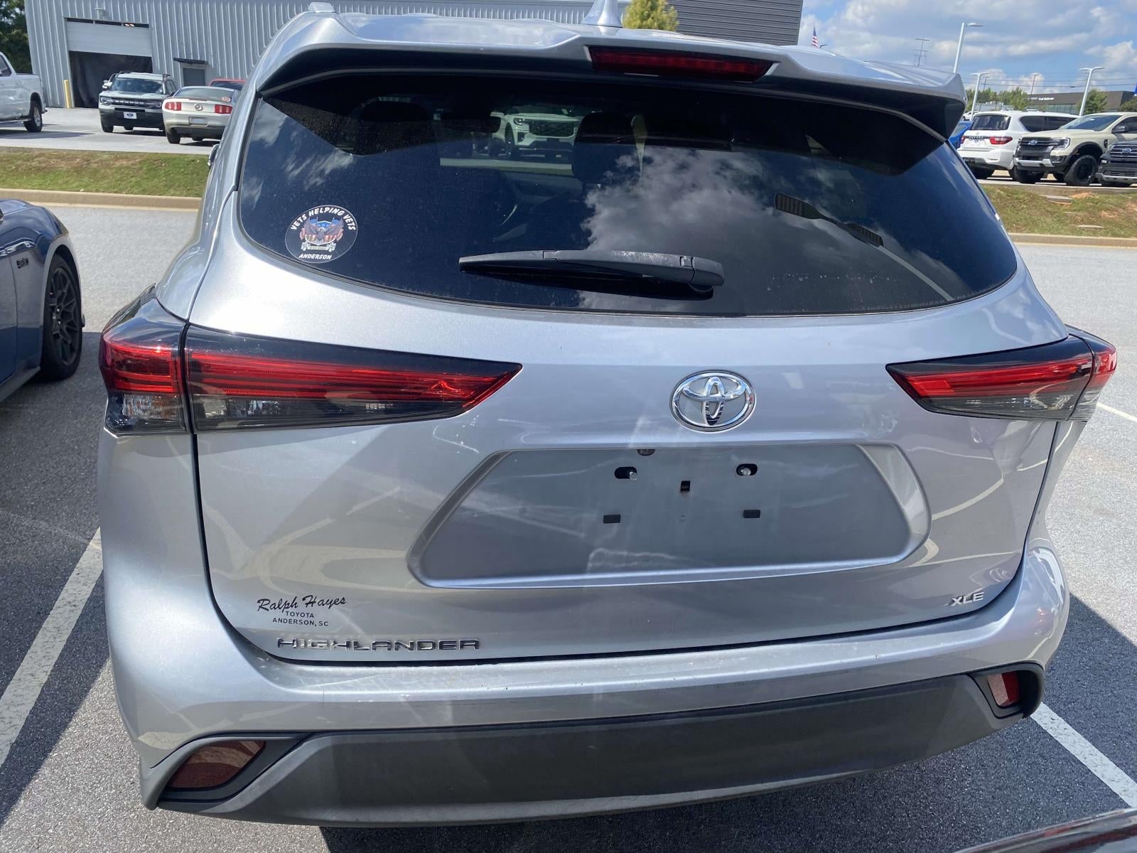 2022 Toyota Highlander XLE