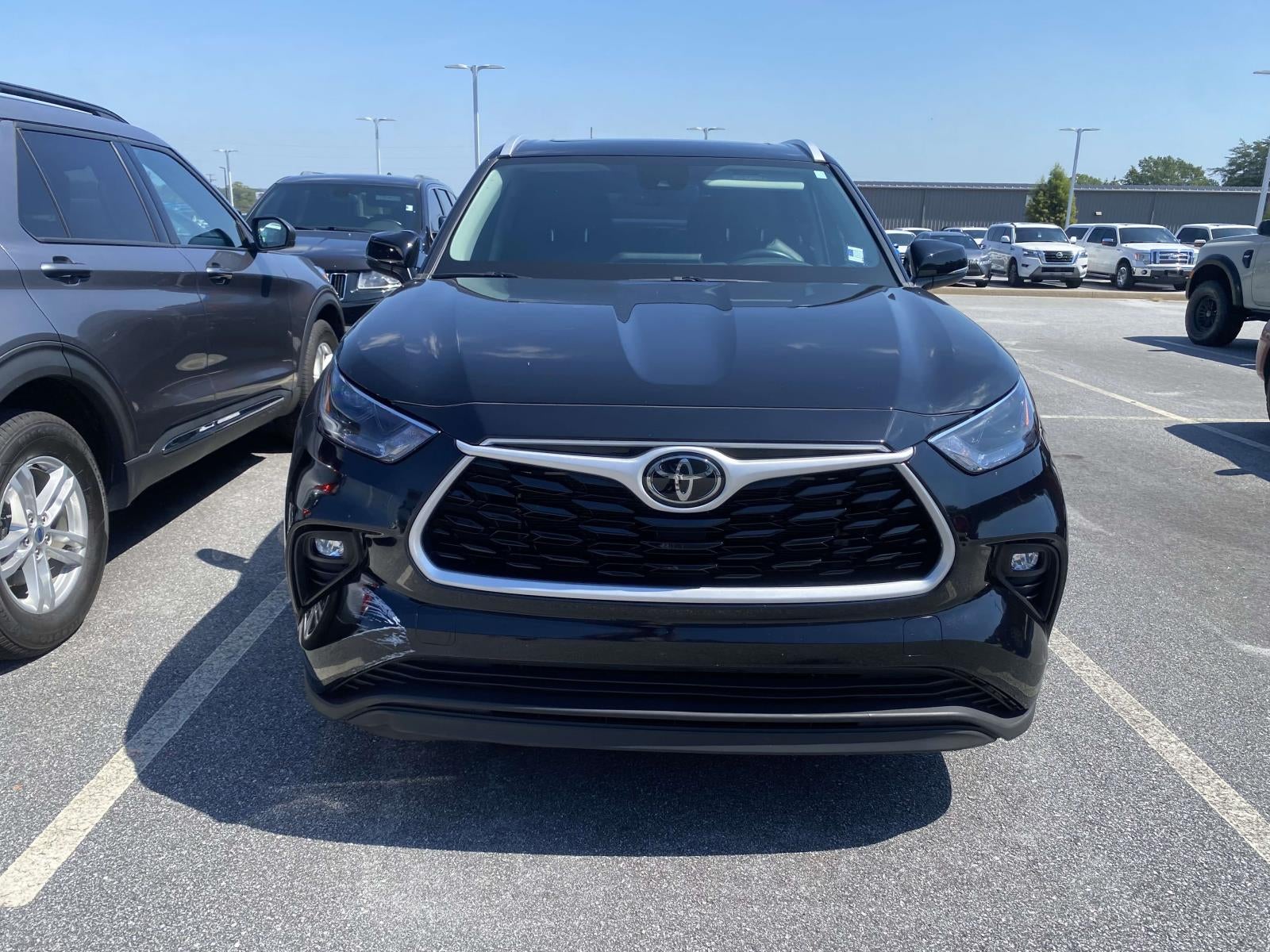 2023 Toyota Highlander XLE