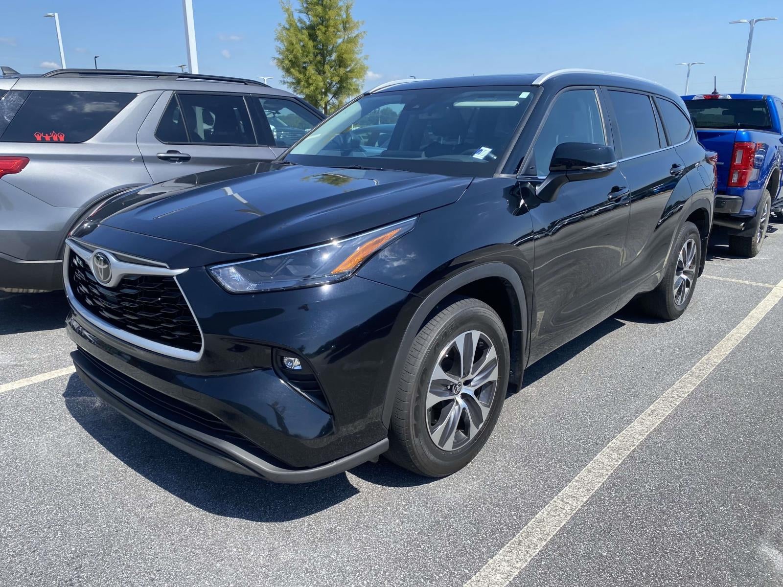 2023 Toyota Highlander XLE