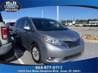 2016 Toyota Sienna XLE 8 Passenger