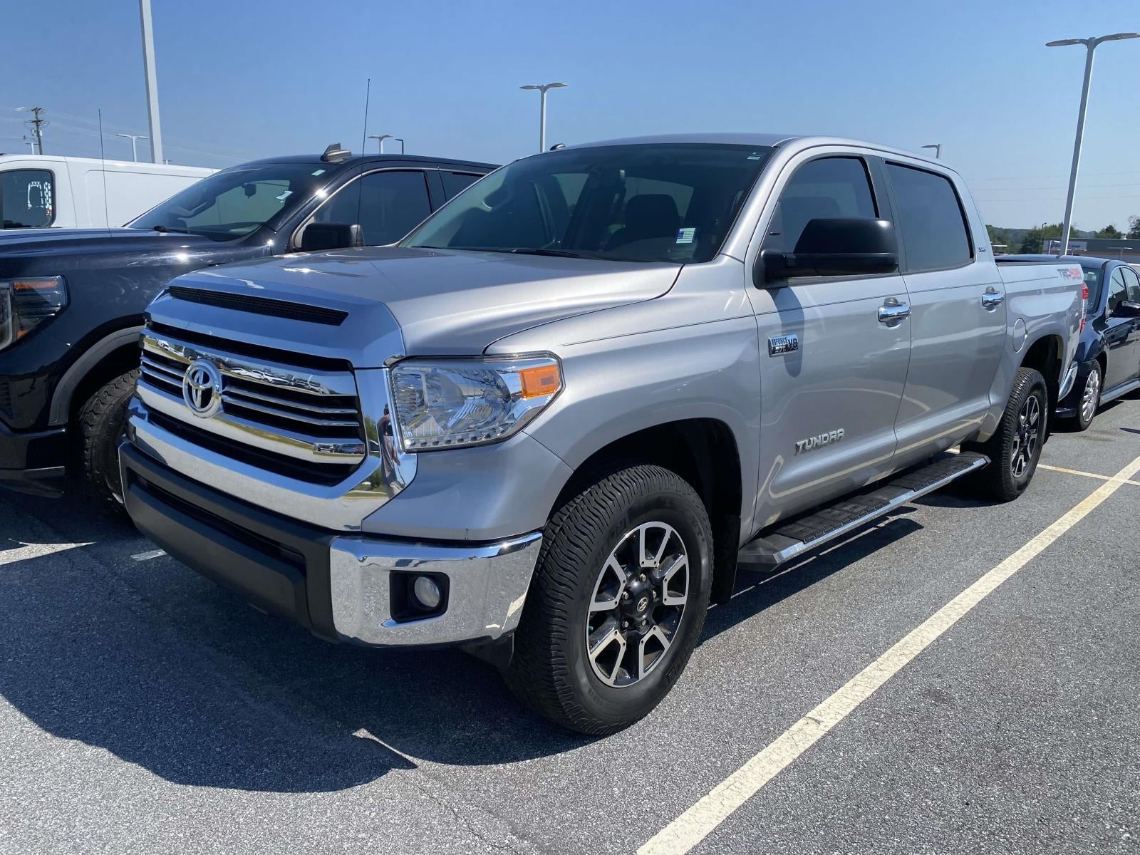 2017 Toyota Tundra SR5 CrewMax