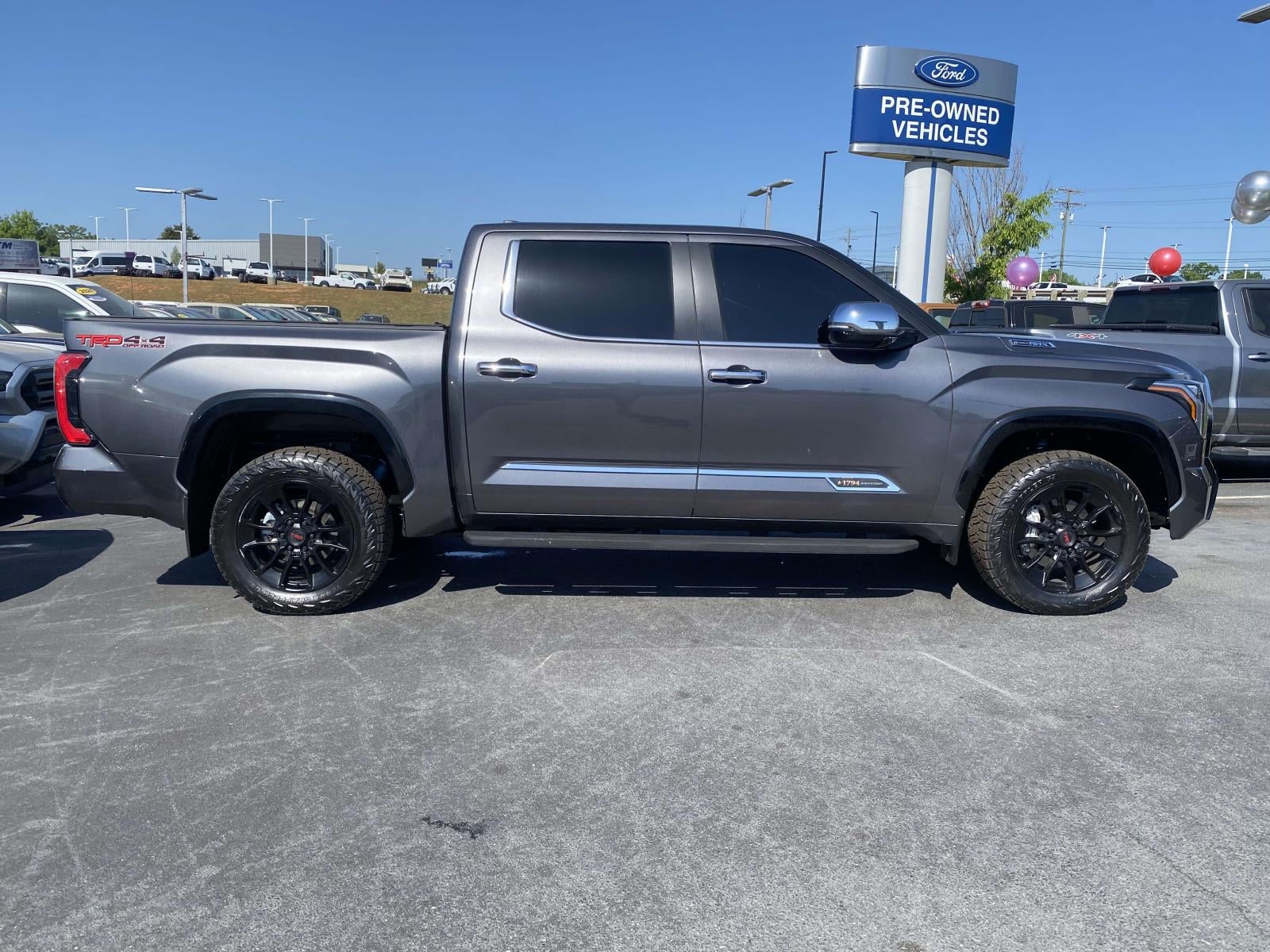 2025 Toyota Tundra Hybrid 1794 Edition